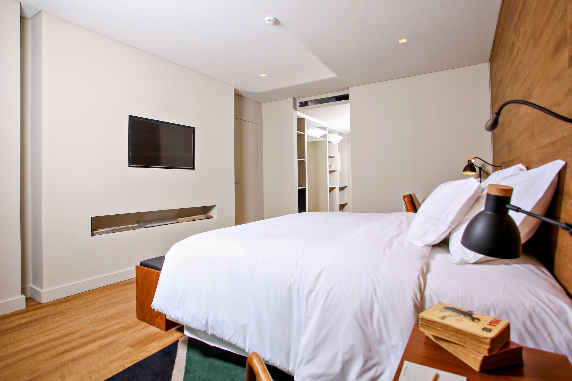 Hotel Octant Ponta Delgada Exterior foto A bedroom at the hotel