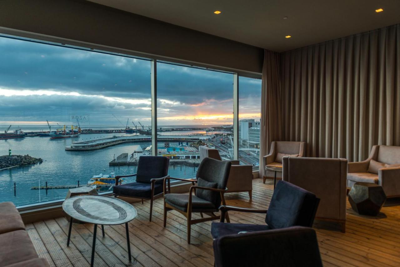 Hotel Octant Ponta Delgada Exterior foto The lounge at the airport