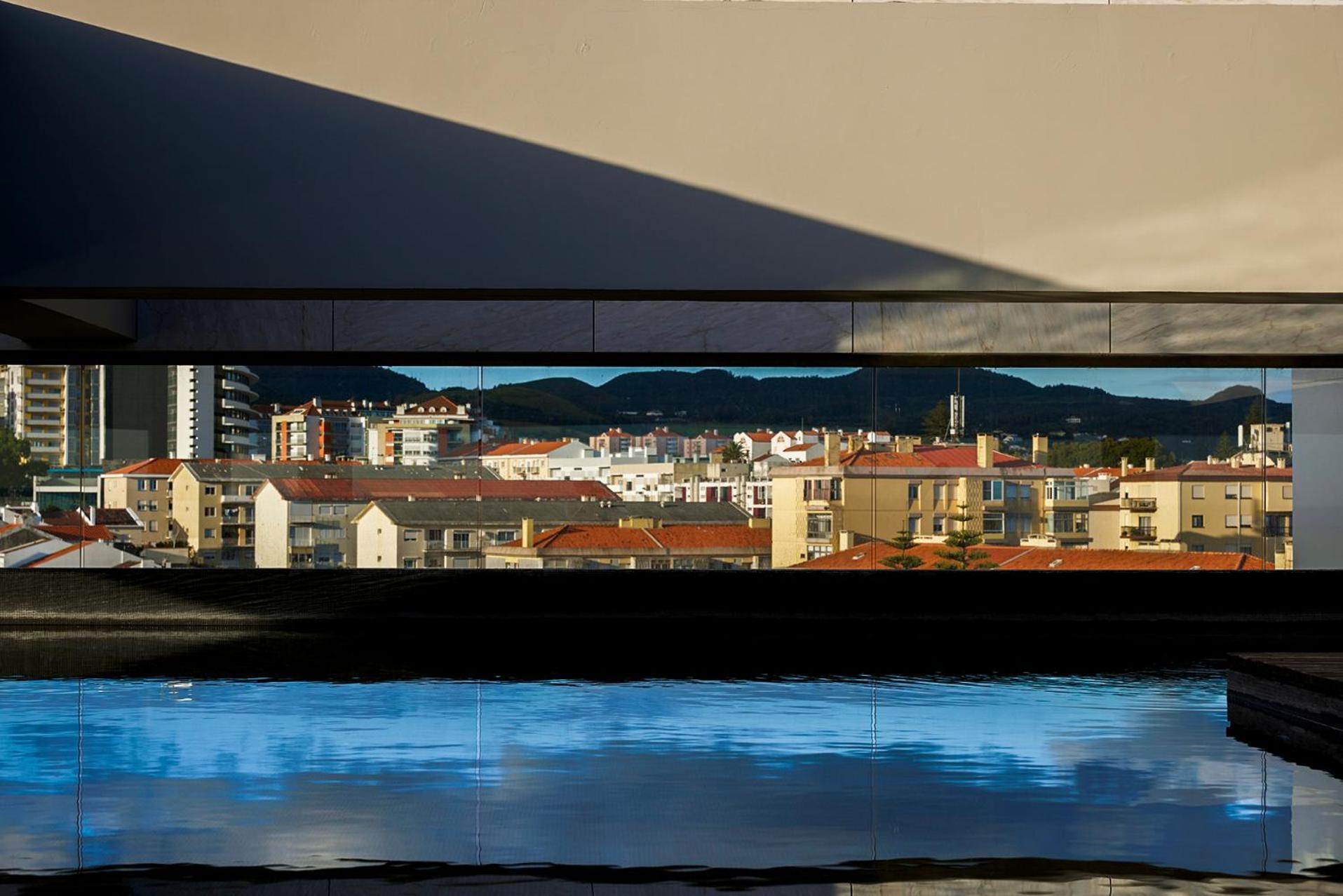 Hotel Octant Ponta Delgada Exterior foto View of the city