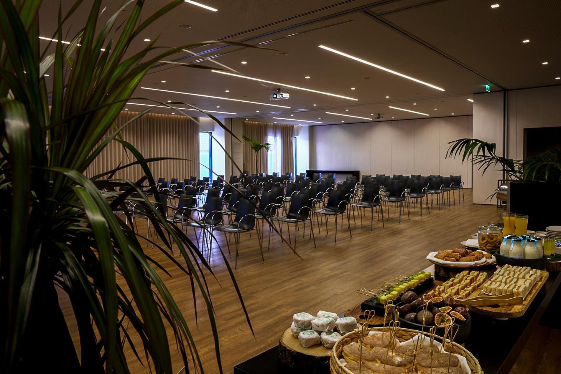 Hotel Octant Ponta Delgada Exterior foto The main conference room